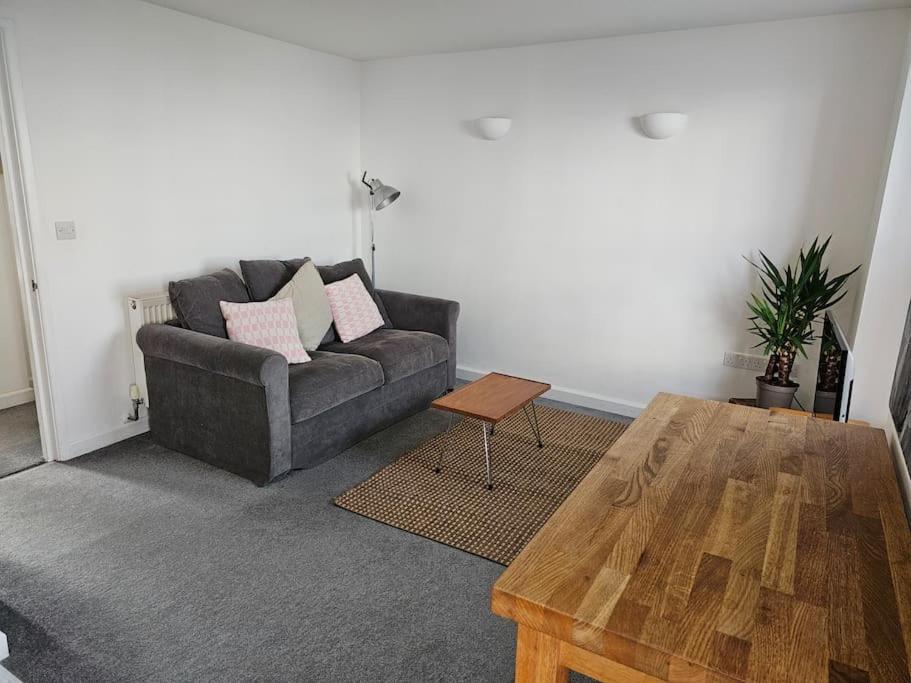 Beautiful And Bright !! Town/Harbour Apartment #1 Penzance Exterior photo